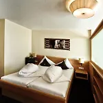 Roeck Garni 4* Fiss