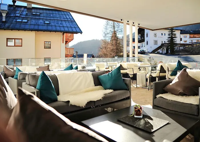 Roeck Garni Hotel Fiss