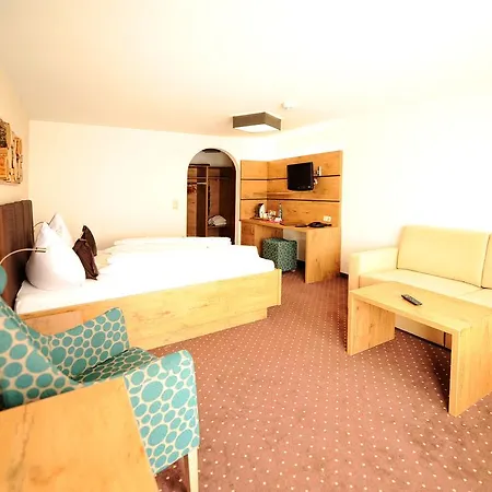 Hotell Röck Garni Fiss