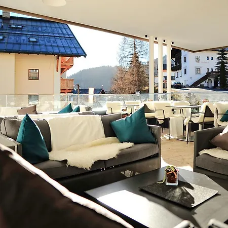 Röck Garni Hotell Fiss