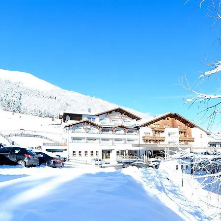 Röck Garni Hotell Fiss